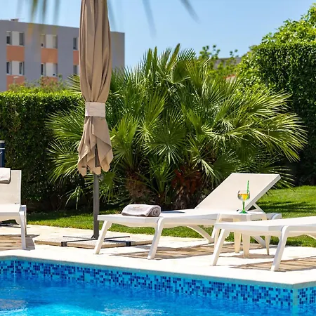 Sunny Garden Lux Daire