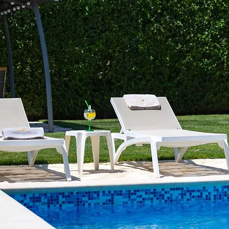 Daire Sunny Garden Lux