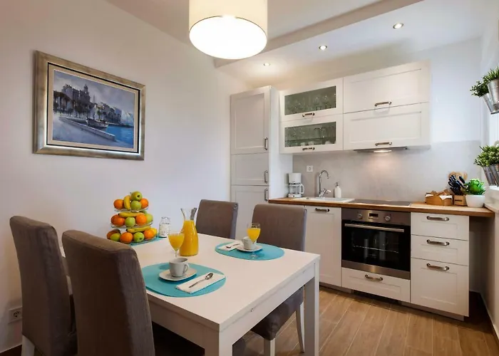 Sunny Garden Lux * Split