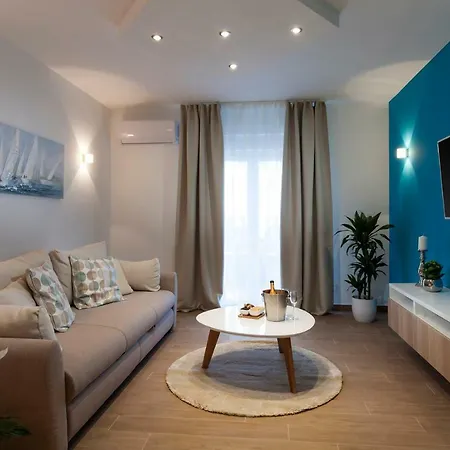 Sunny Garden Lux Apartamento *