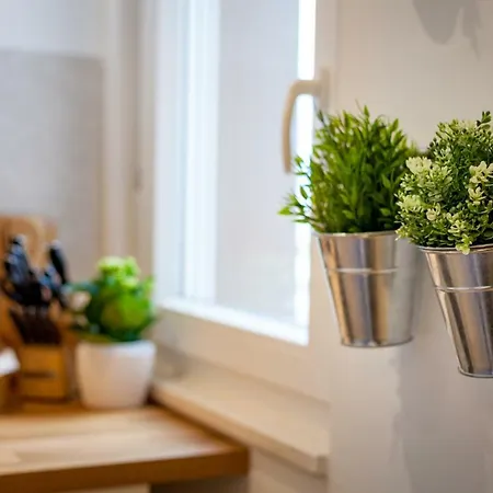 Sunny Garden Lux Apartamento