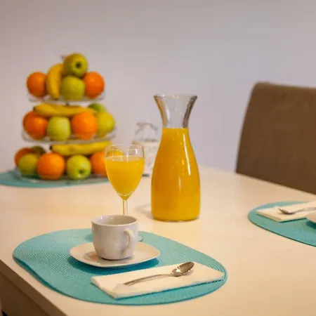 Sunny Garden Lux Apartamento *