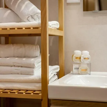 Sunny Garden Lux Apartamento